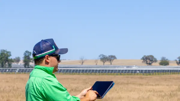 Energy engagement education advisor 2