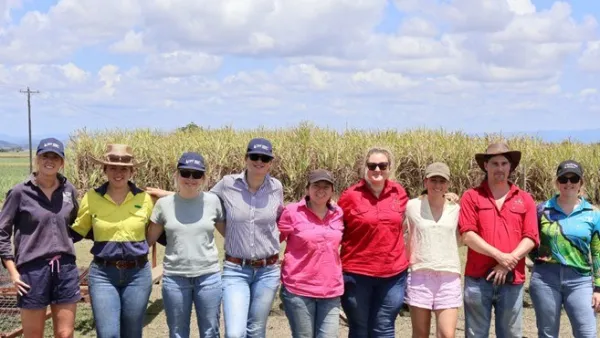 AEWPP trainees with El